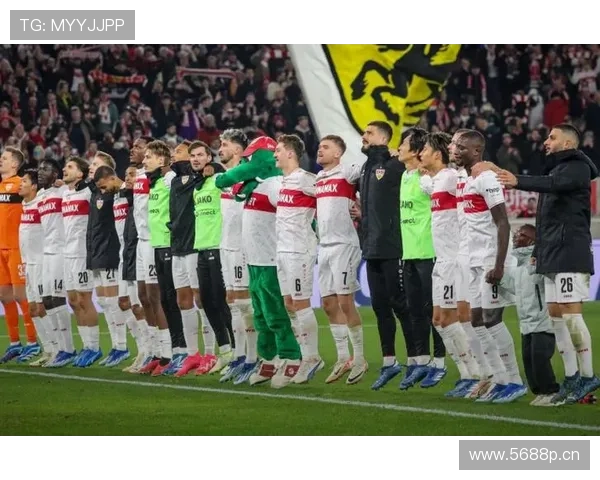 德甲主力人员调整后球队表现稳健 德甲主力人员调整后球队表现稳健