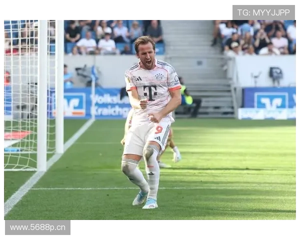 哈里·凯恩与同期前锋关键比赛决定性表现对比