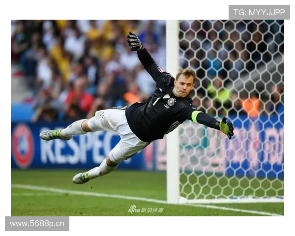 诺伊尔：世界杯封神到重伤低谷的生涯转折解析