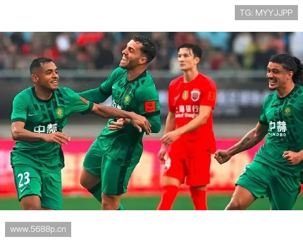 国安中场一乱，全队节奏就崩！问题真在结构失衡？