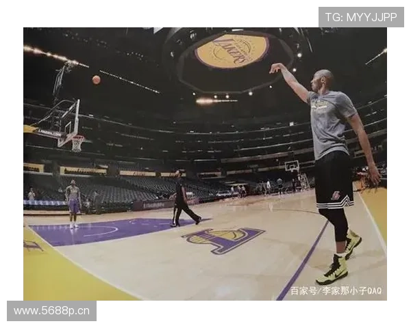 科比凌晨四点的洛杉矶，和他衣柜里那堆没拆标的百万球鞋