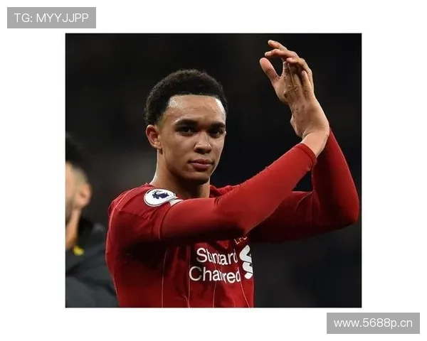 阿什拉夫与阿诺德：冲击型vs组织型边卫战术角色对比分析